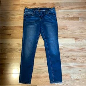 Aeropostale skinny jeans size 6 worn once